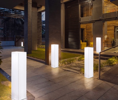 Светильник Колонна 30х30 питание от АКБ, RGB